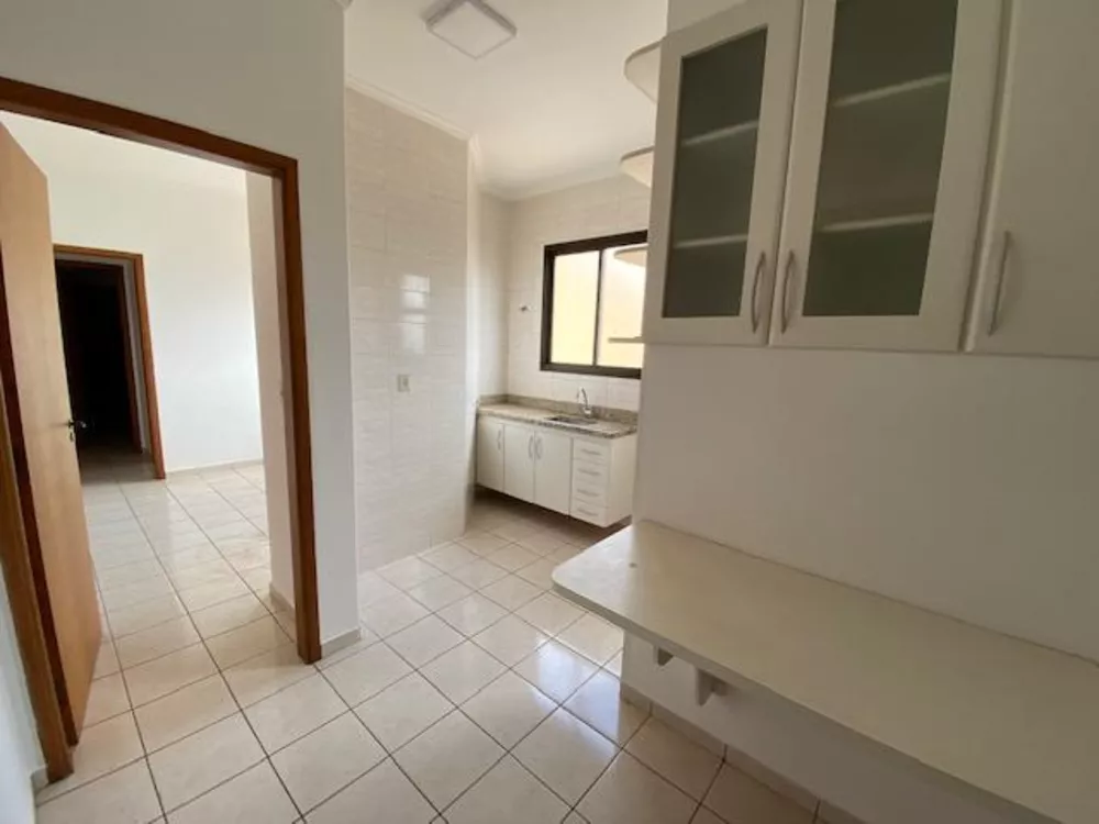 Apartamento à venda com 1 quarto, 42m² - Foto 1