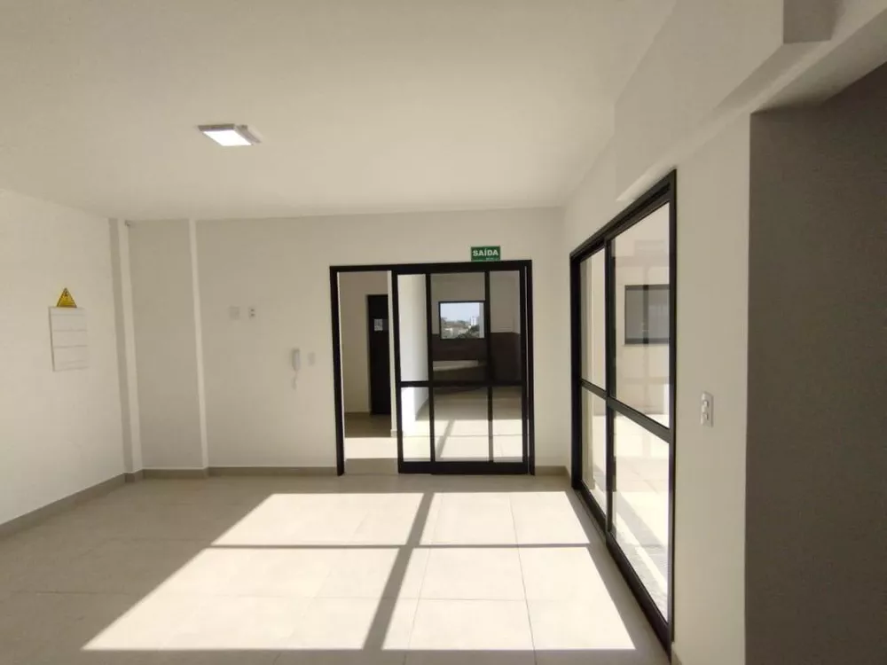 Apartamento à venda com 2 quartos, 77m² - Foto 13