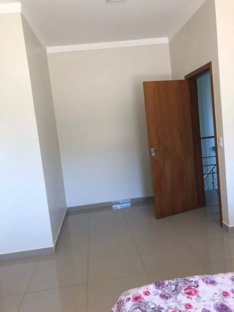 Casa de Condomínio à venda com 3 quartos, 230m² - Foto 19