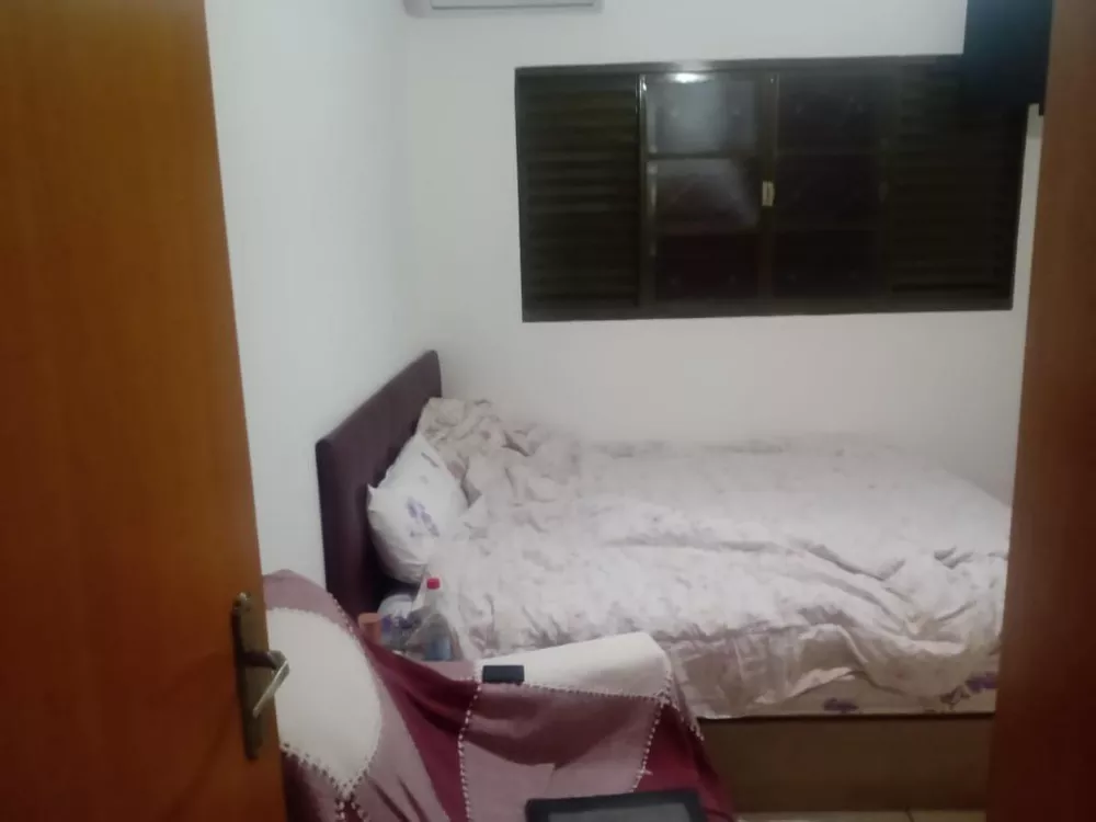 Casa à venda com 3 quartos, 150m² - Foto 4