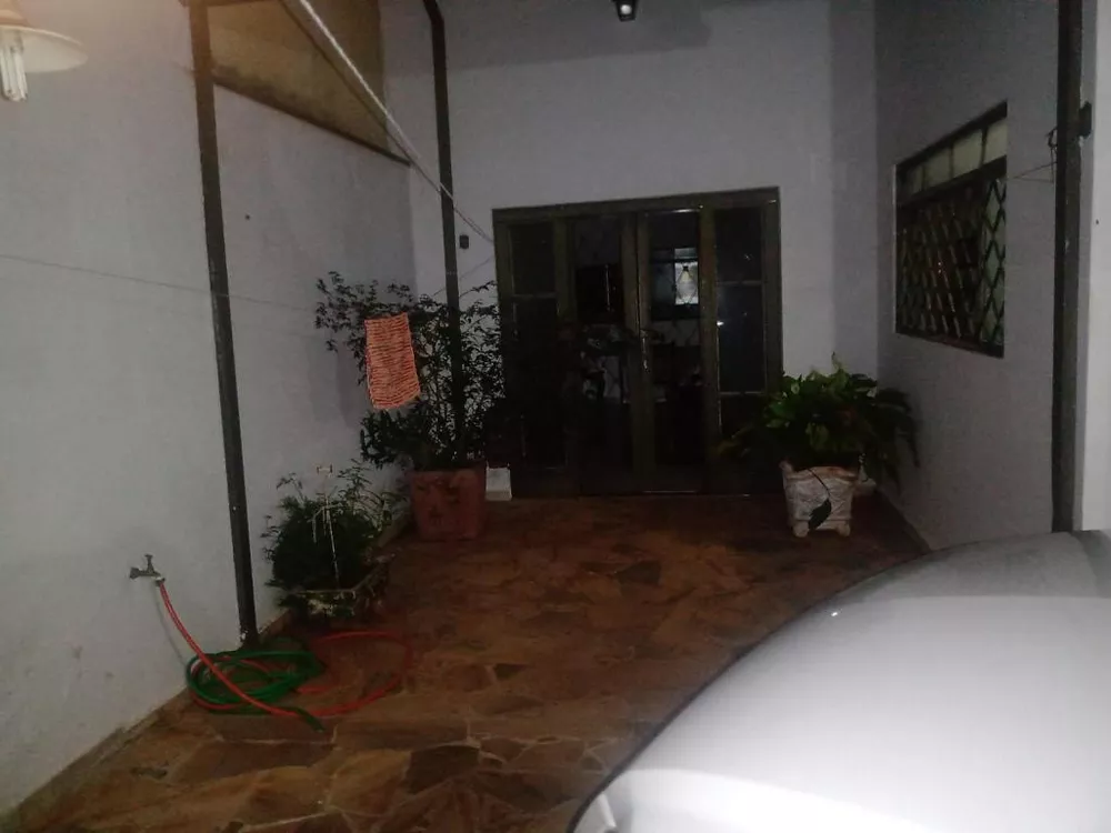 Casa à venda com 3 quartos, 150m² - Foto 18