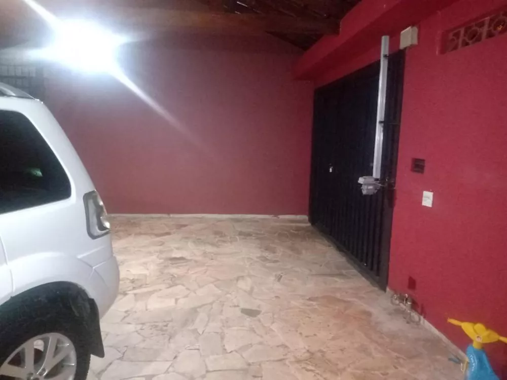 Casa à venda com 3 quartos, 150m² - Foto 13