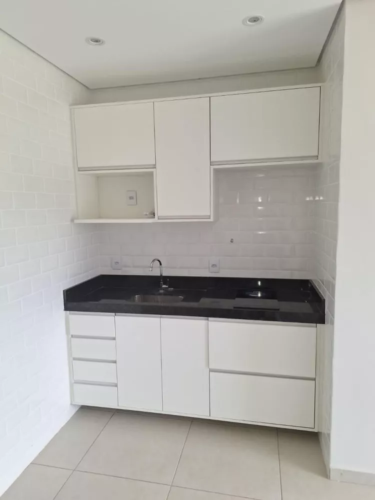 Apartamento à venda com 1 quarto, 34m² - Foto 4