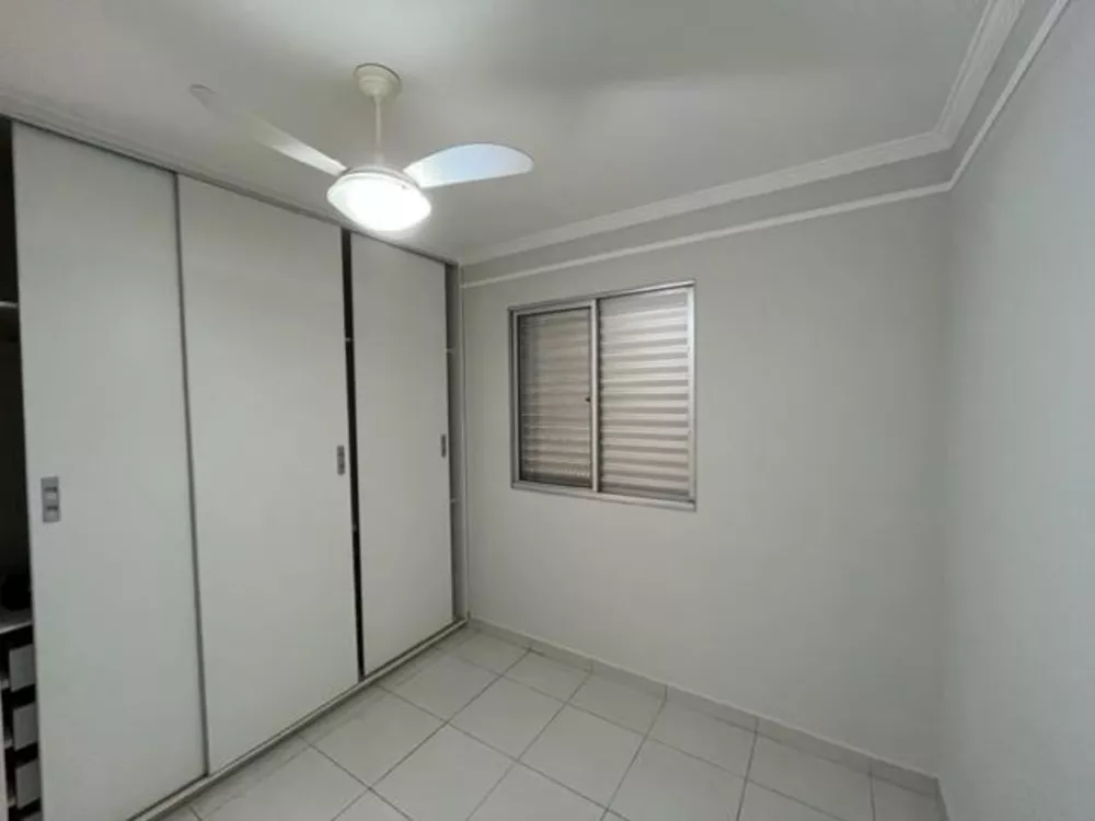 Apartamento à venda com 2 quartos, 56m² - Foto 2