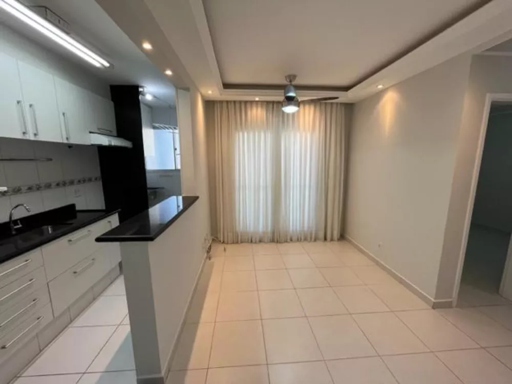 Apartamento à venda com 2 quartos, 56m² - Foto 1