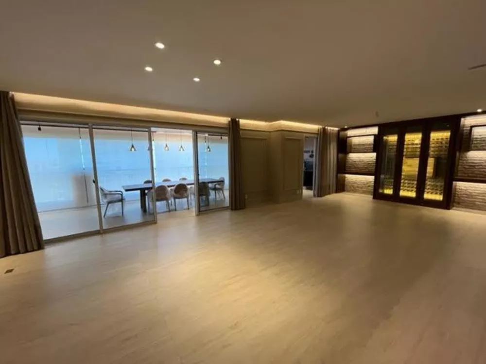 Apartamento à venda com 4 quartos, 507m² - Foto 1