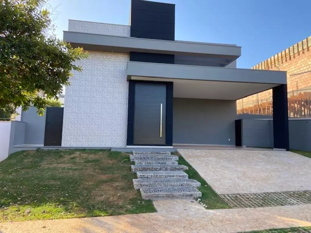 Casa de Condomínio à venda com 3 quartos, 250m² - Foto 4