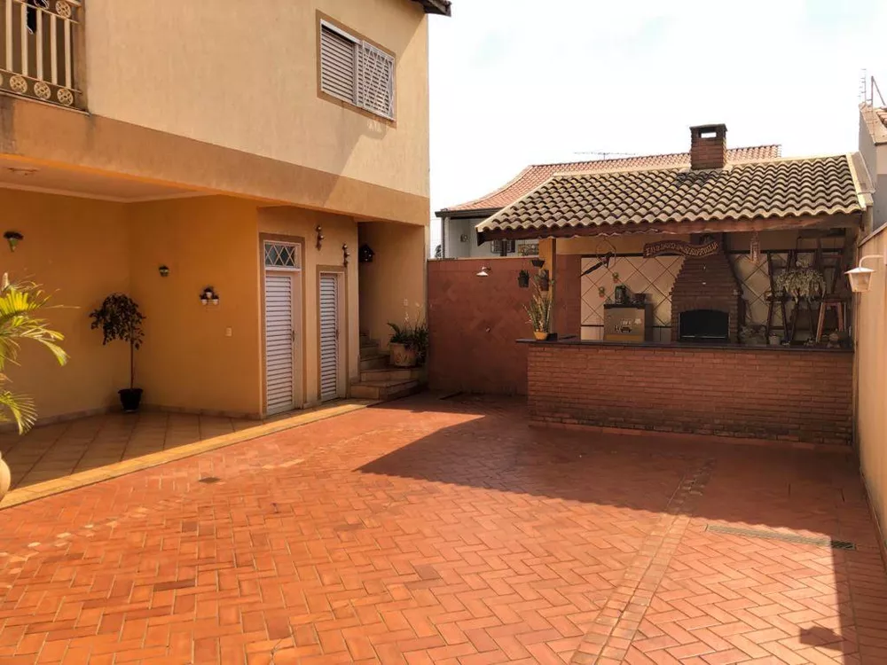 Casa à venda com 4 quartos, 290m² - Foto 22