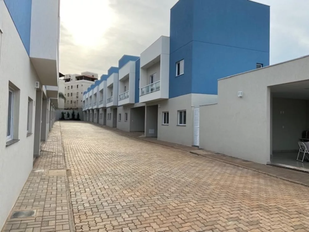 Casa de Condomínio à venda com 3 quartos, 110m² - Foto 8