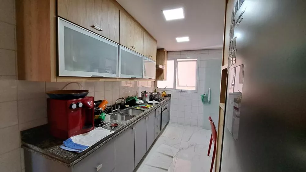 Apartamento à venda com 3 quartos, 153m² - Foto 11