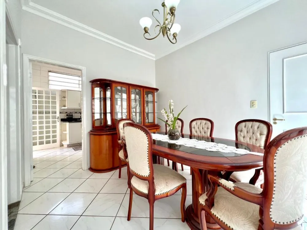 Casa, 4 quartos, 250 m² - Foto 3
