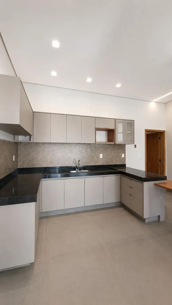 Casa, 3 quartos, 95 m² - Foto 1