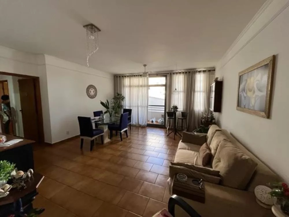 Apartamento à venda com 3 quartos, 120m² - Foto 1