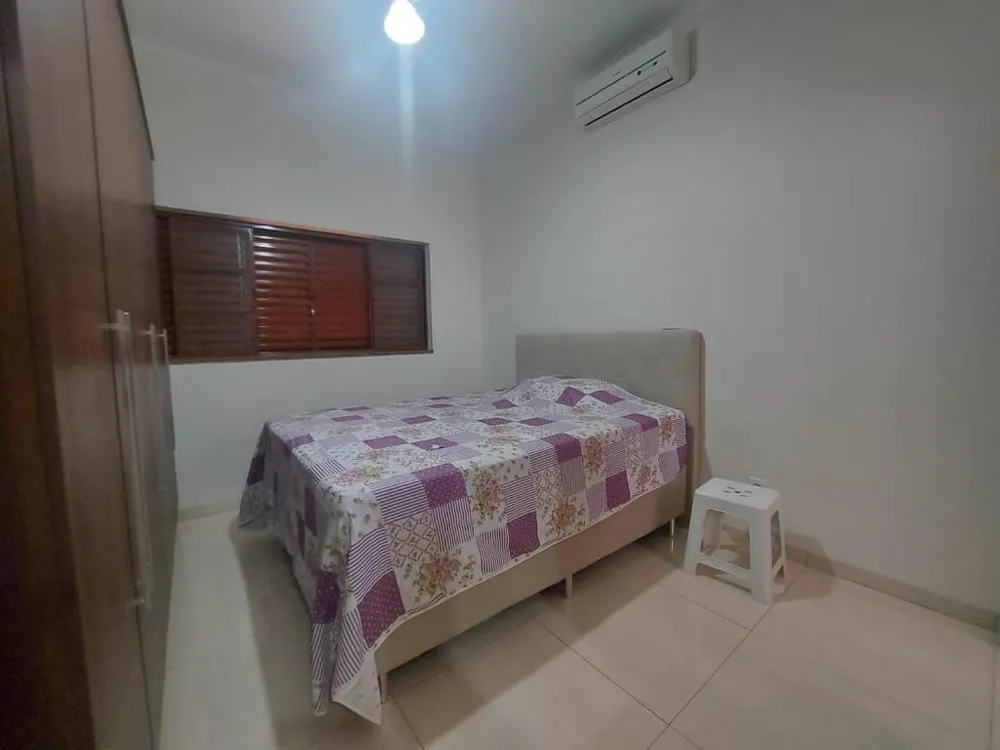 Casa, 2 quartos, 175 m² - Foto 1