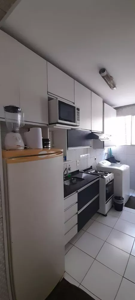 Apartamento à venda com 2 quartos, 47m² - Foto 2