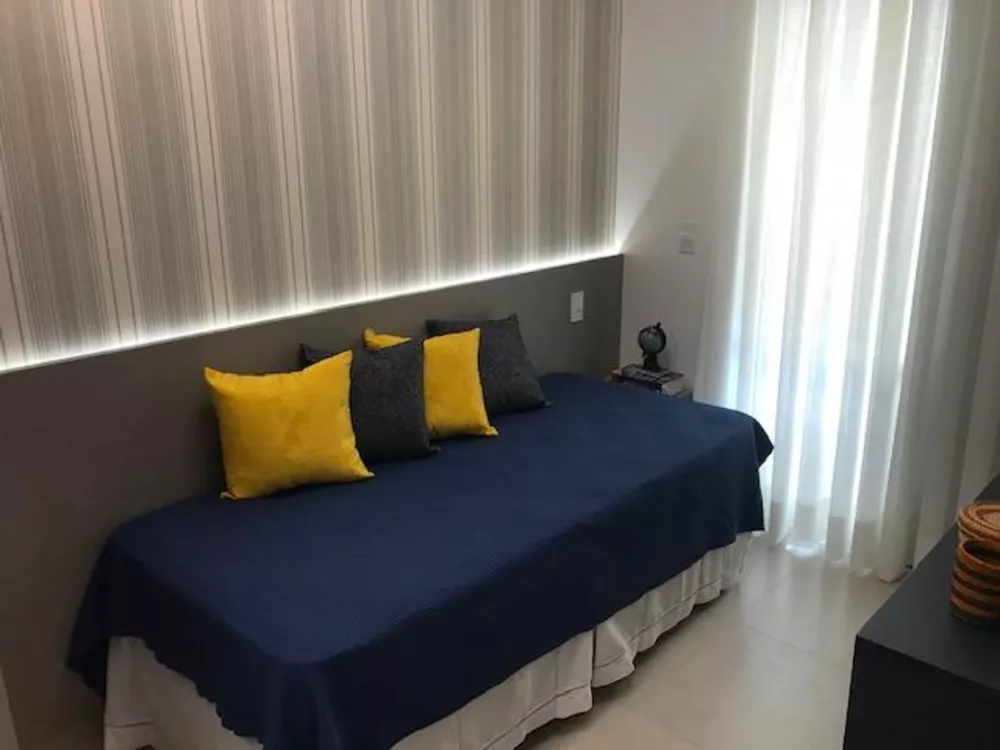 Apartamento à venda com 3 quartos, 93m² - Foto 2