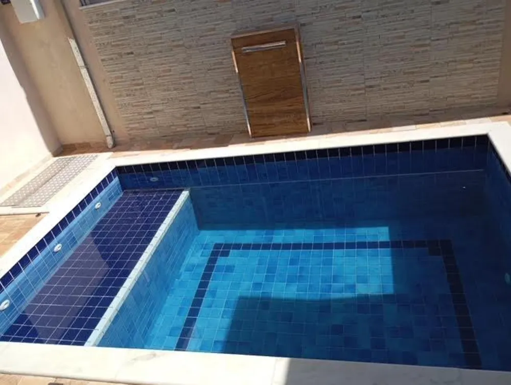 Casa, 2 quartos, 181 m² - Foto 1