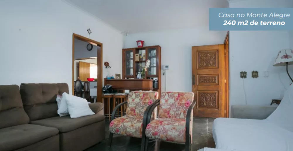 Casa à venda com 3 quartos, 50m² - Foto 1