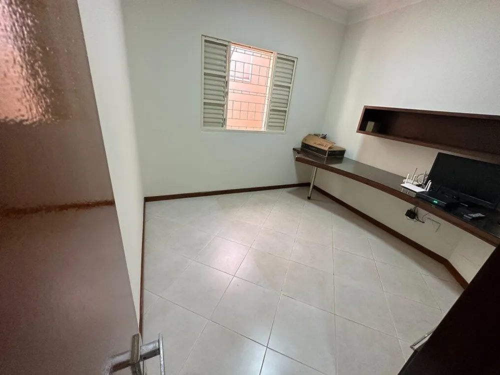 Casa, 5 quartos, 324 m² - Foto 5
