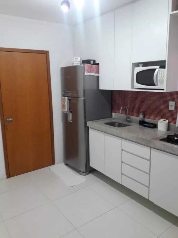 Apartamento à venda com 3 quartos, 95m² - Foto 7