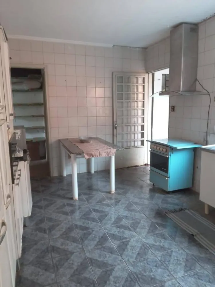 Casa, 3 quartos, 200 m² - Foto 10
