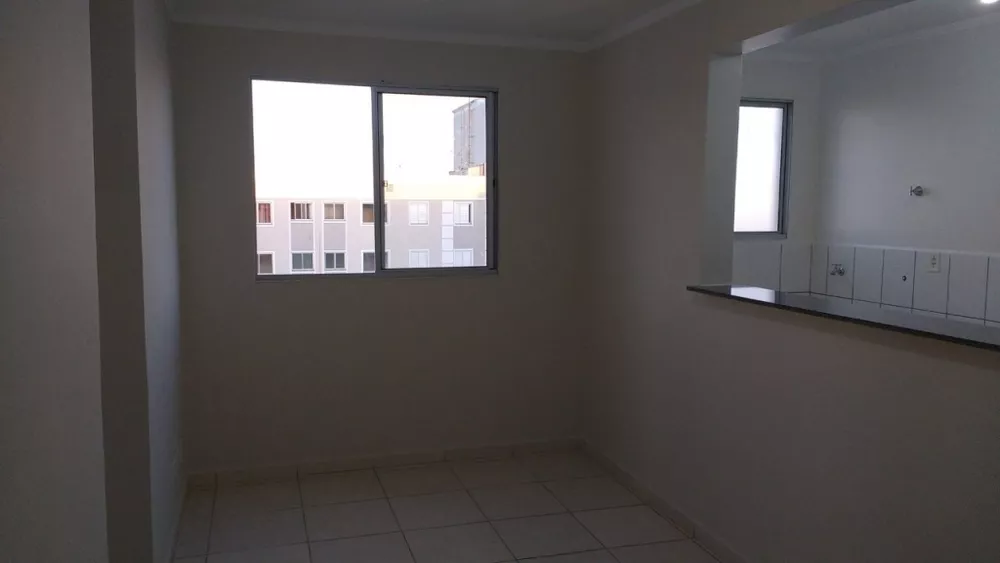 Apartamento à venda com 2 quartos, 48m² - Foto 2