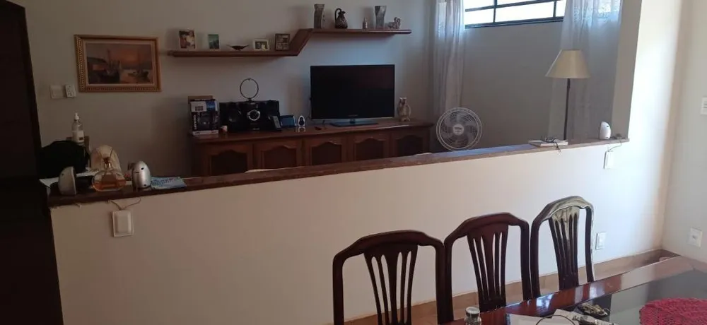 Casa, 3 quartos, 220 m² - Foto 9