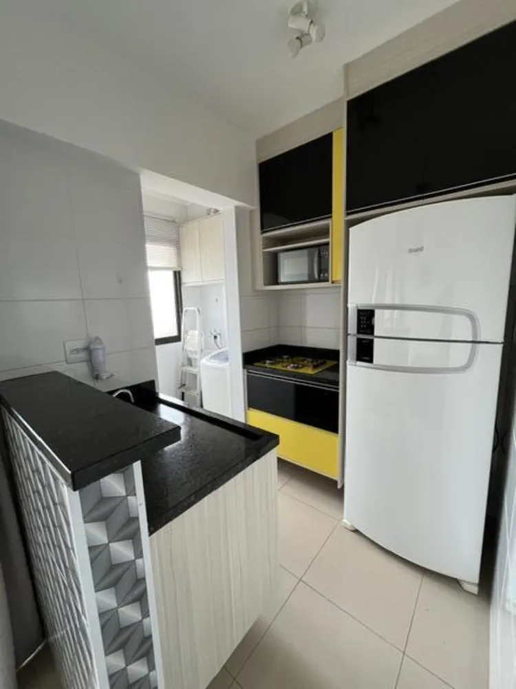 Apartamento, 1 quarto, 32 m² - Foto 2