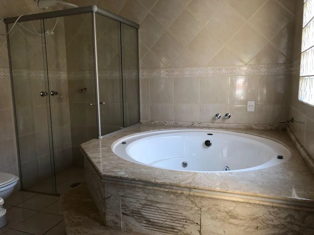 Casa, 4 quartos, 290 m² - Foto 3