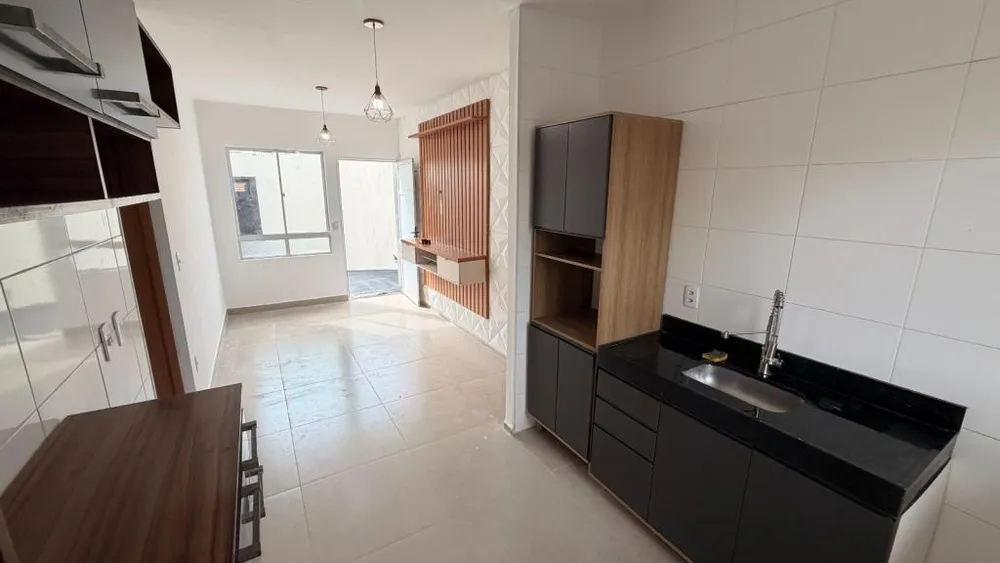 Casa, 2 quartos, 44 m² - Foto 1