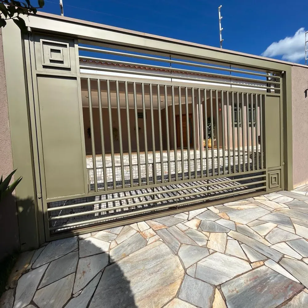 Casa, 4 quartos, 265 m² - Foto 3