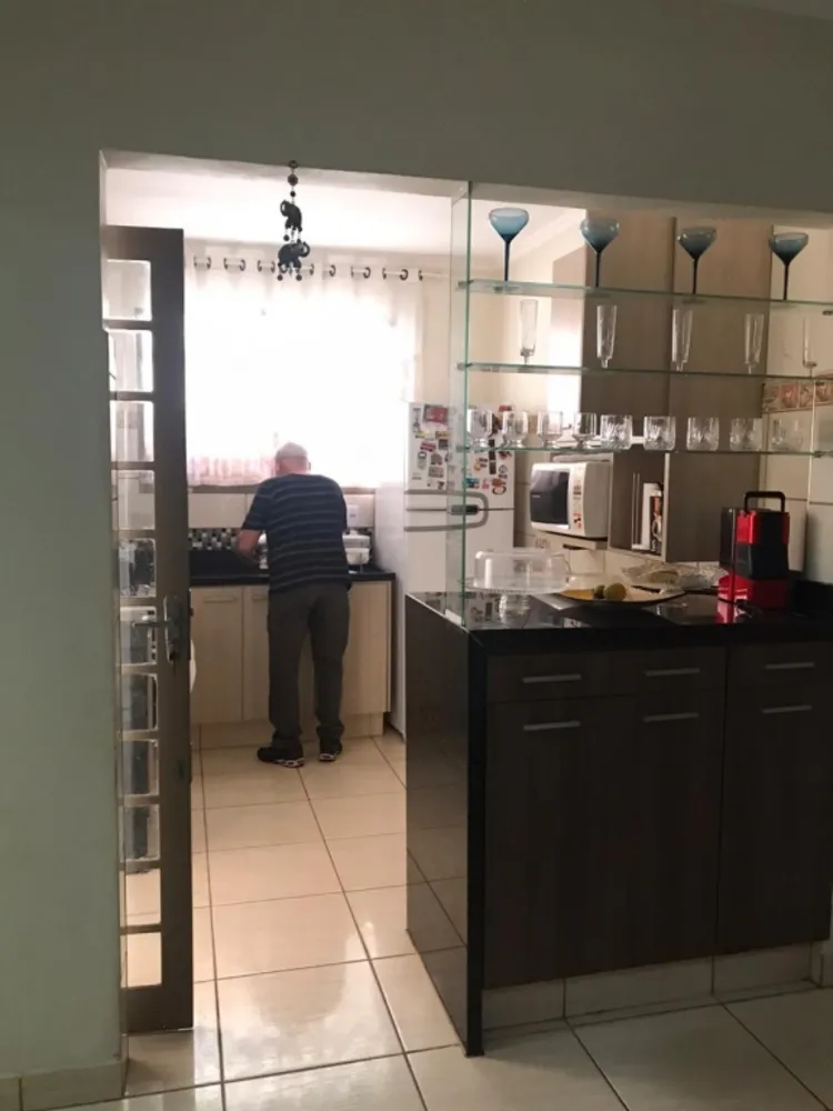 Casa, 3 quartos, 132 m² - Foto 3