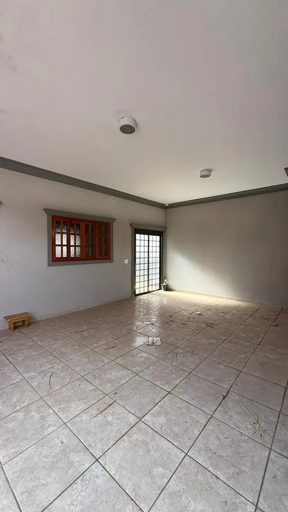 Casa, 3 quartos, 178 m² - Foto 2