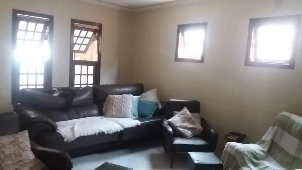 Casa, 4 quartos, 200 m² - Foto 4