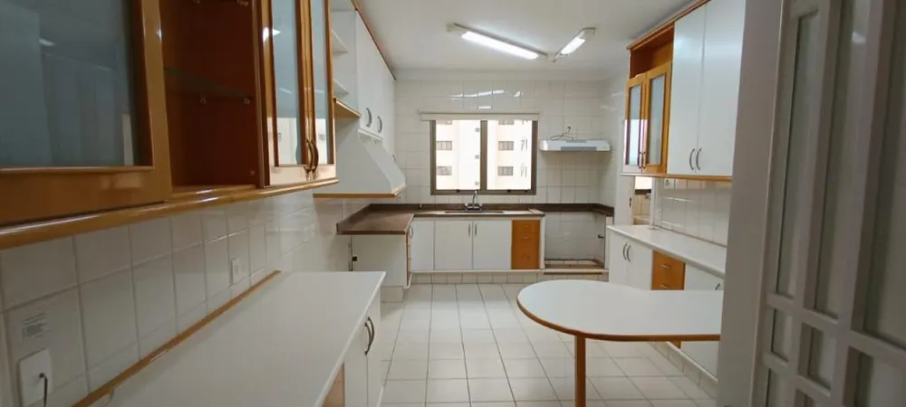 Apartamento, 3 quartos, 202 m² - Foto 3