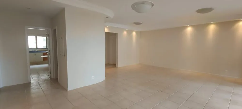 Apartamento, 3 quartos, 202 m² - Foto 1