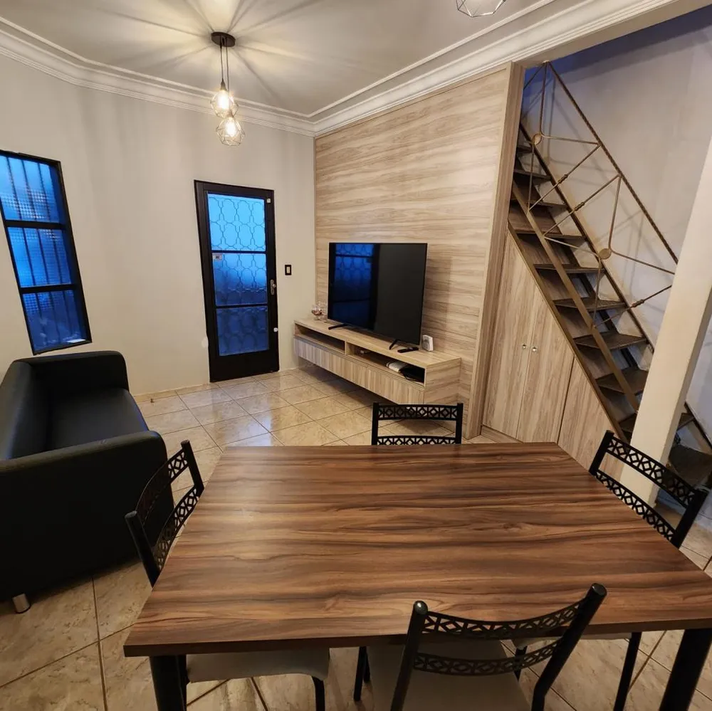 Casa, 3 quartos, 185 m² - Foto 1