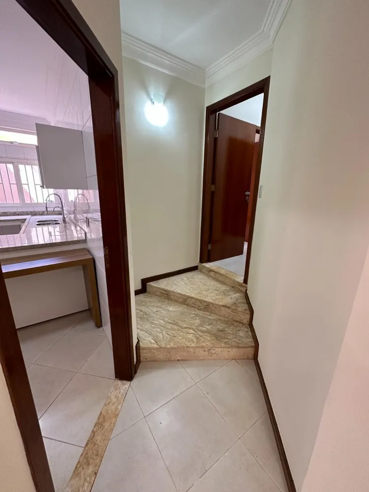 Casa, 5 quartos, 324 m² - Foto 8
