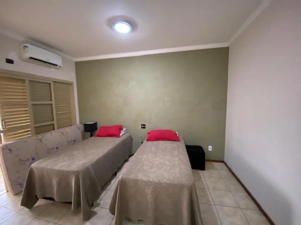 Casa, 3 quartos, 276 m² - Foto 13