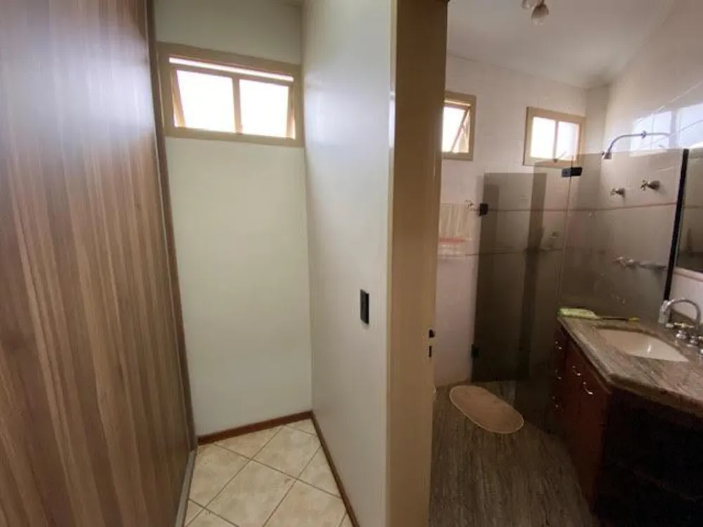 Casa, 3 quartos, 276 m² - Foto 11