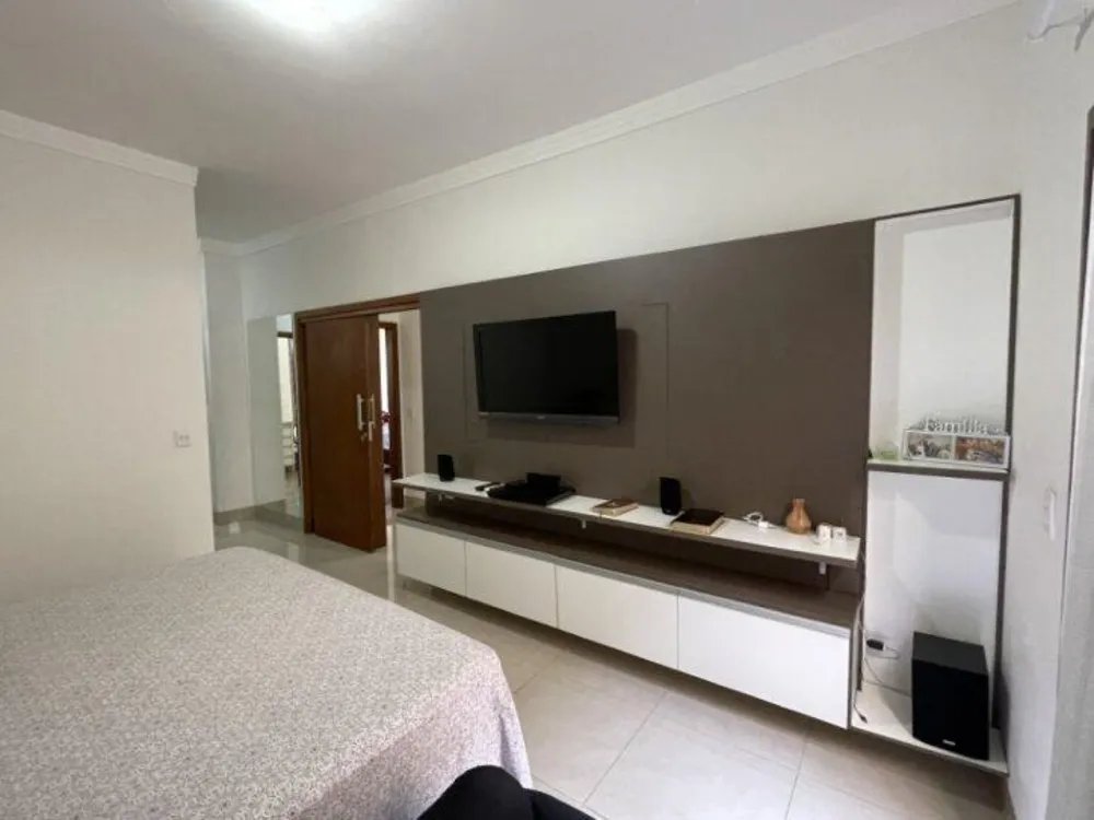 Casa, 3 quartos, 300 m² - Foto 6