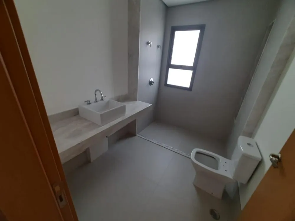 Apartamento, 3 quartos, 227 m² - Foto 2