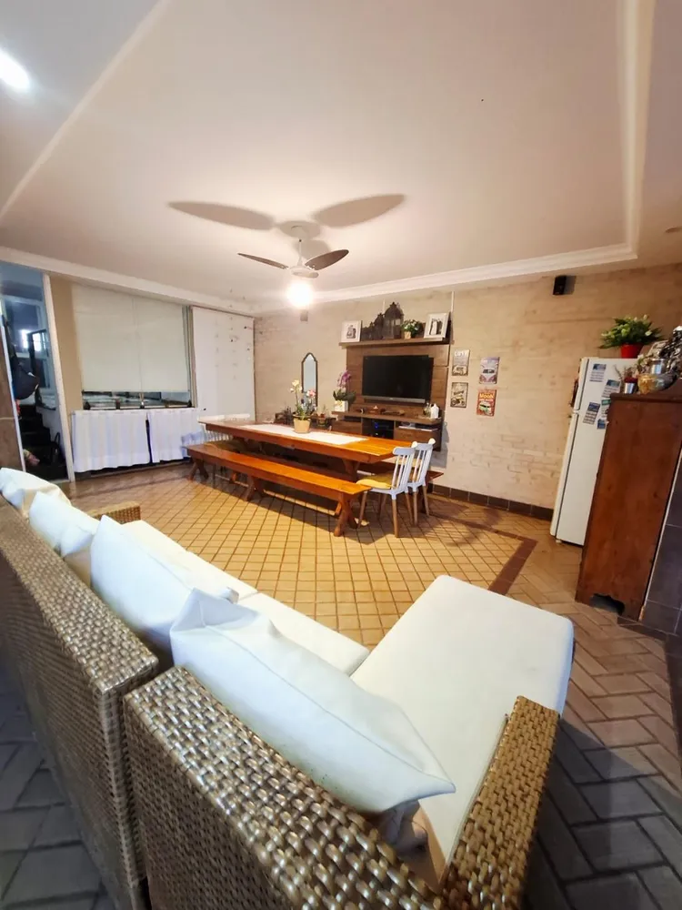 Casa, 3 quartos, 250 m² - Foto 6