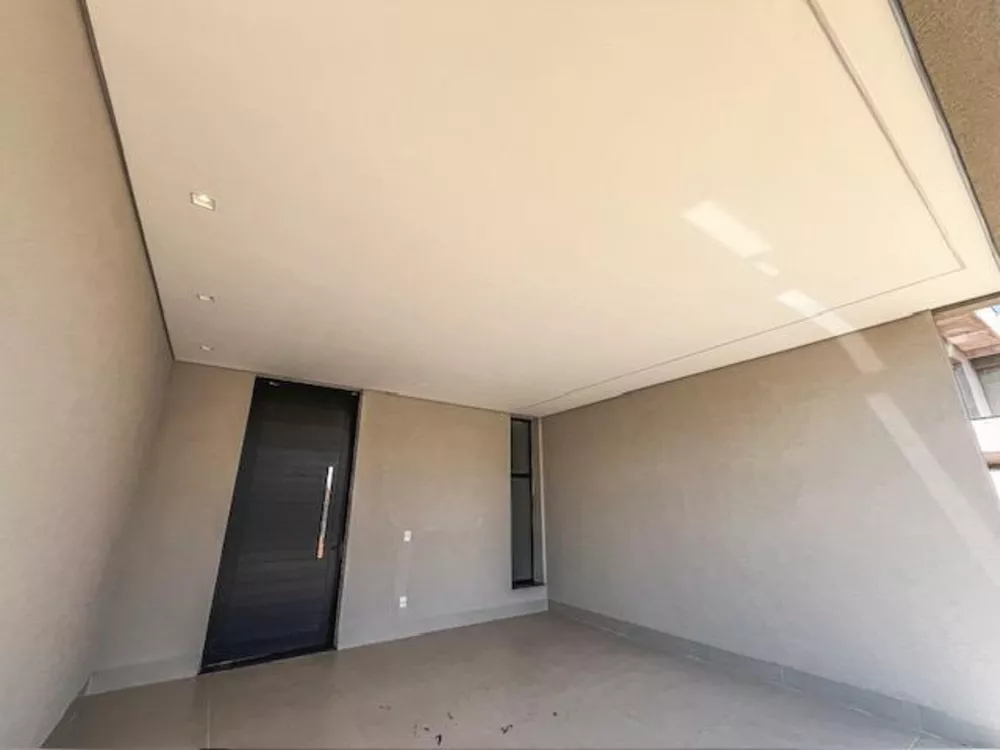 Casa de Condomínio à venda com 3 quartos, 151m² - Foto 2