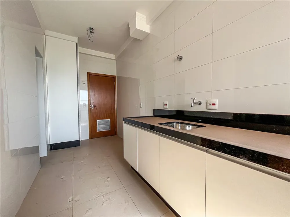 Apartamento, 3 quartos, 196 m² - Foto 4