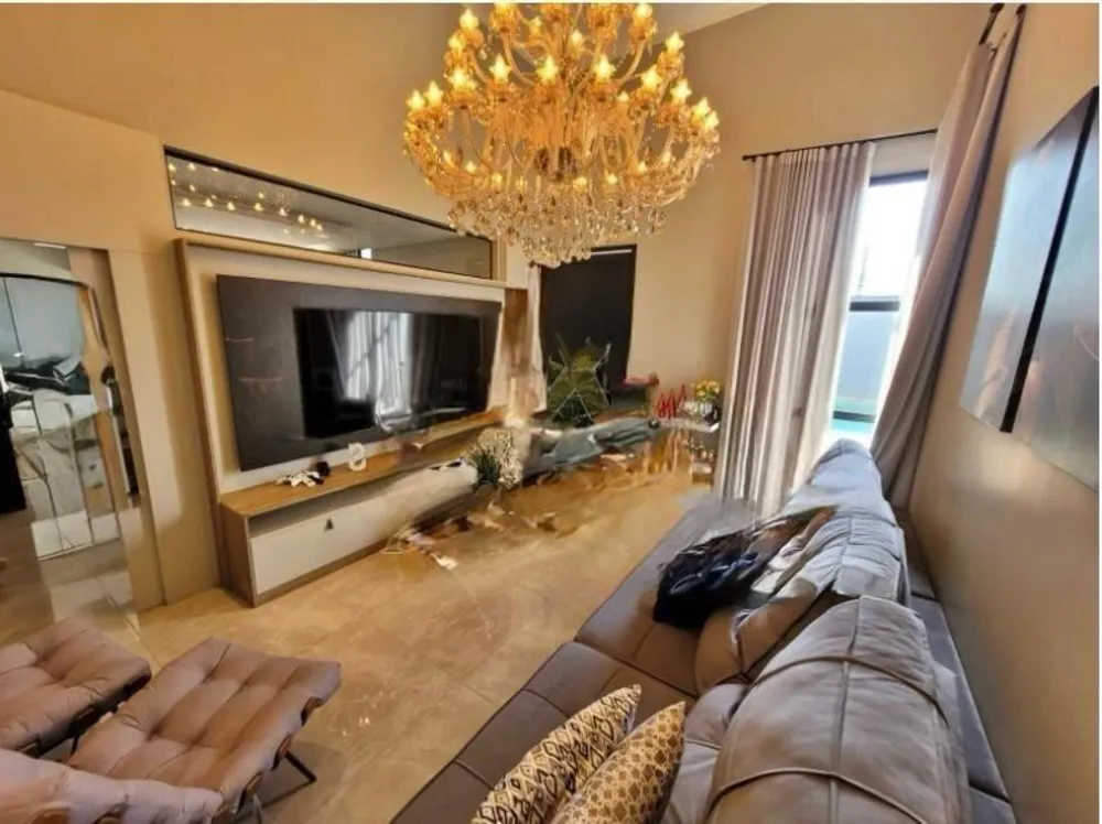 Casa, 3 quartos, 202 m² - Foto 1