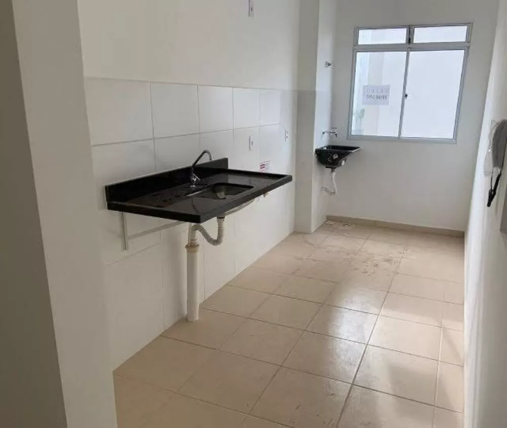 Apartamento à venda com 2 quartos, 45m² - Foto 2