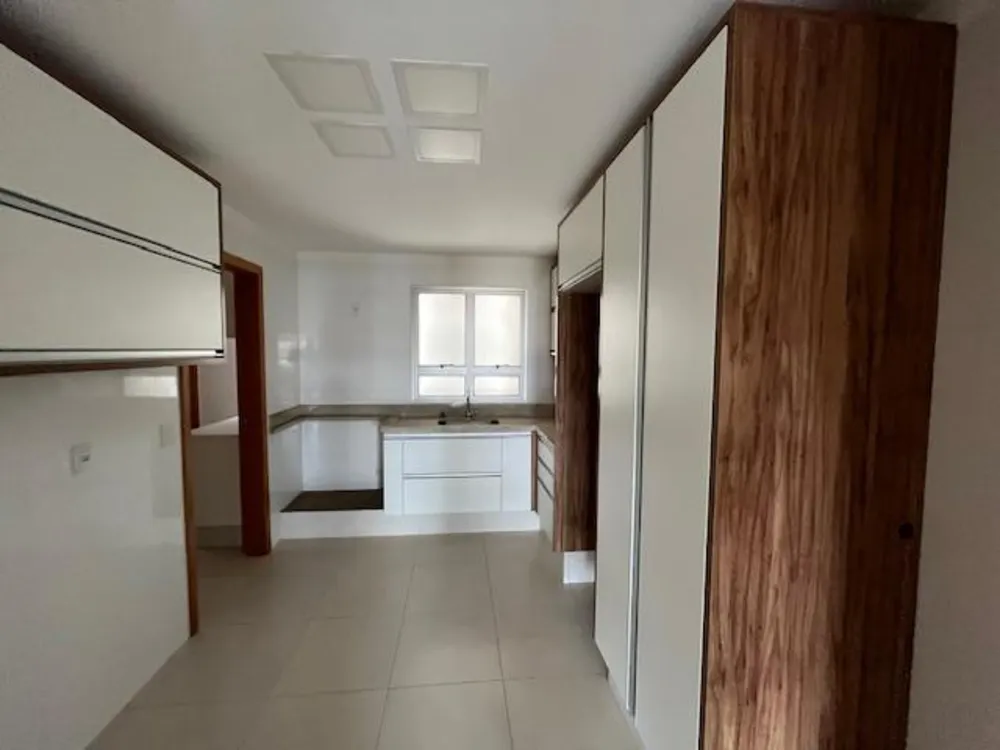 Apartamento, 3 quartos, 140 m² - Foto 2