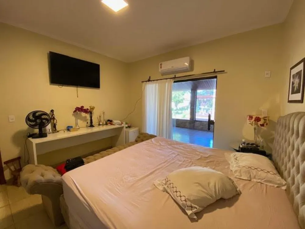 Chácara, 3 quartos, 2626 m² - Foto 2