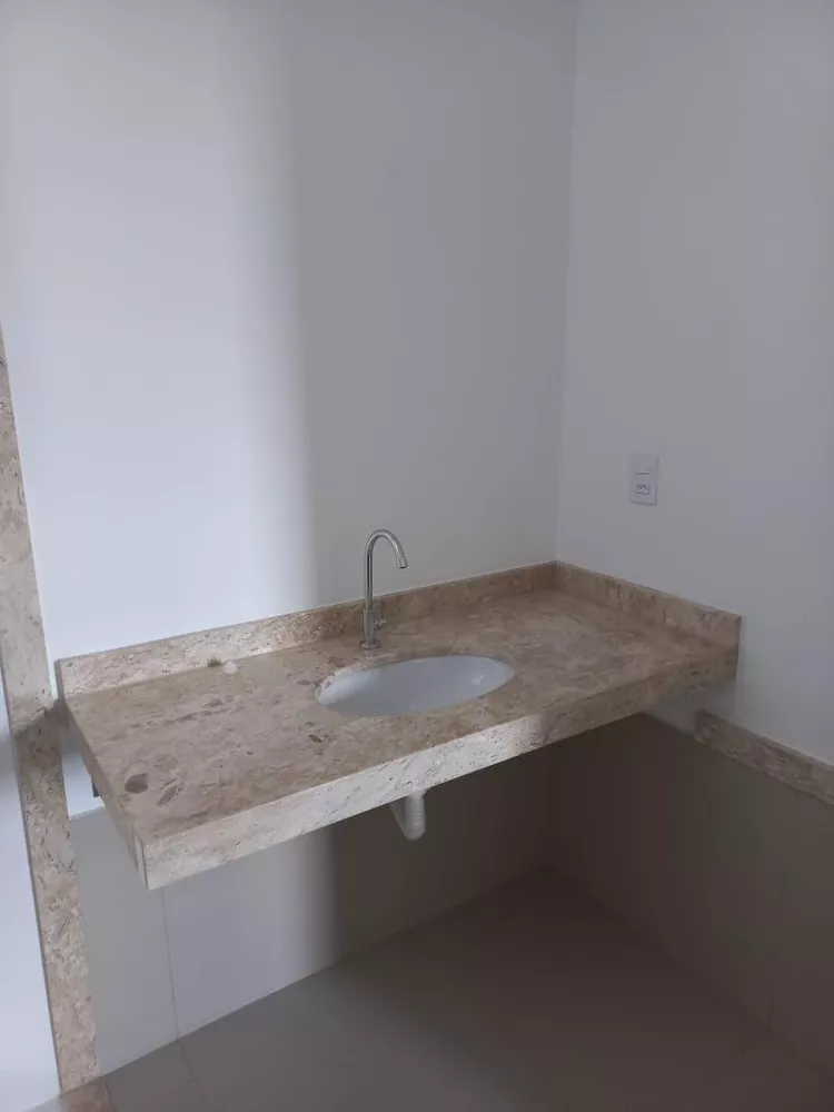 Apartamento à venda com 2 quartos, 110m² - Foto 3